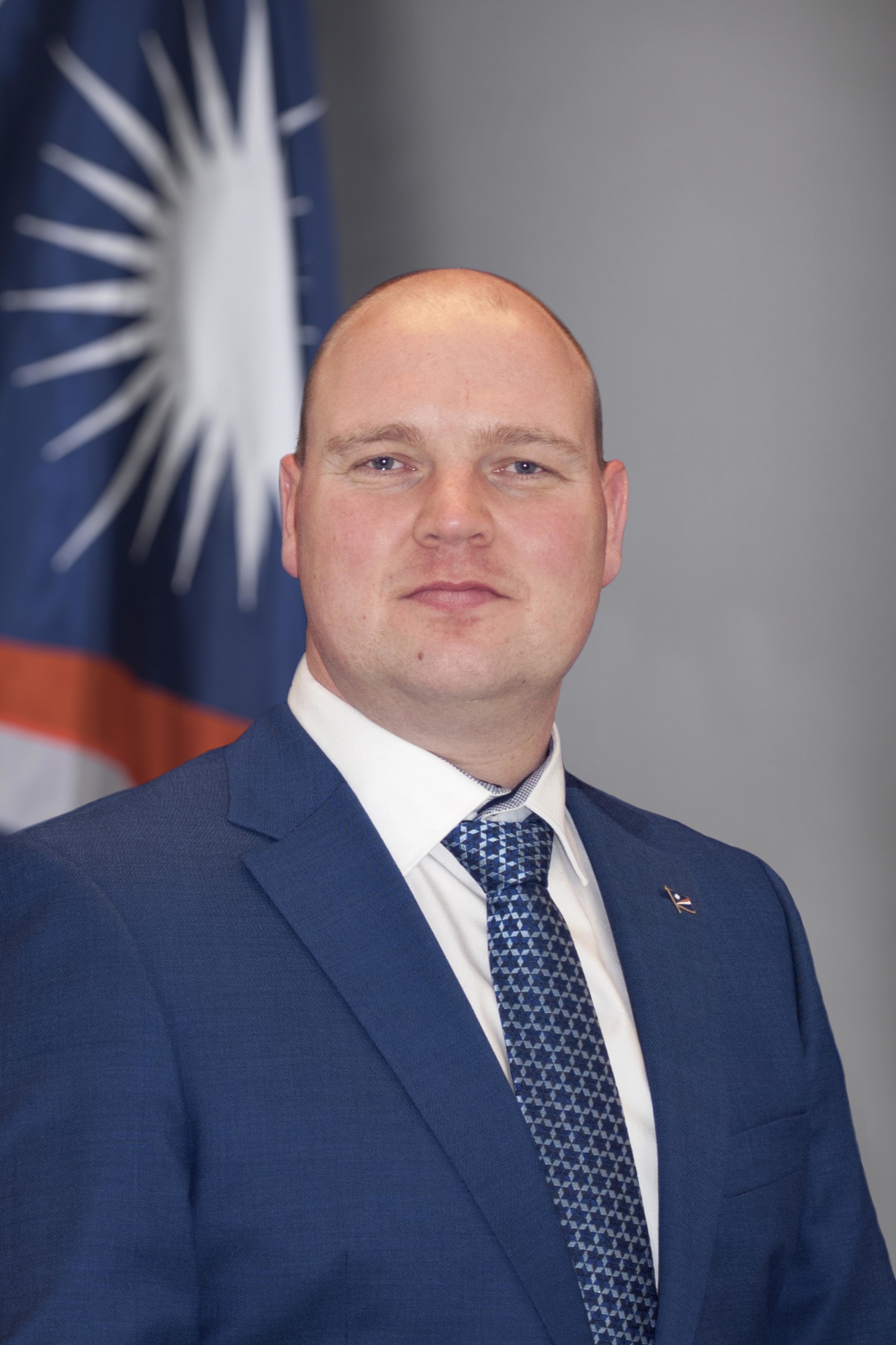 van der Voort, Rene - web res